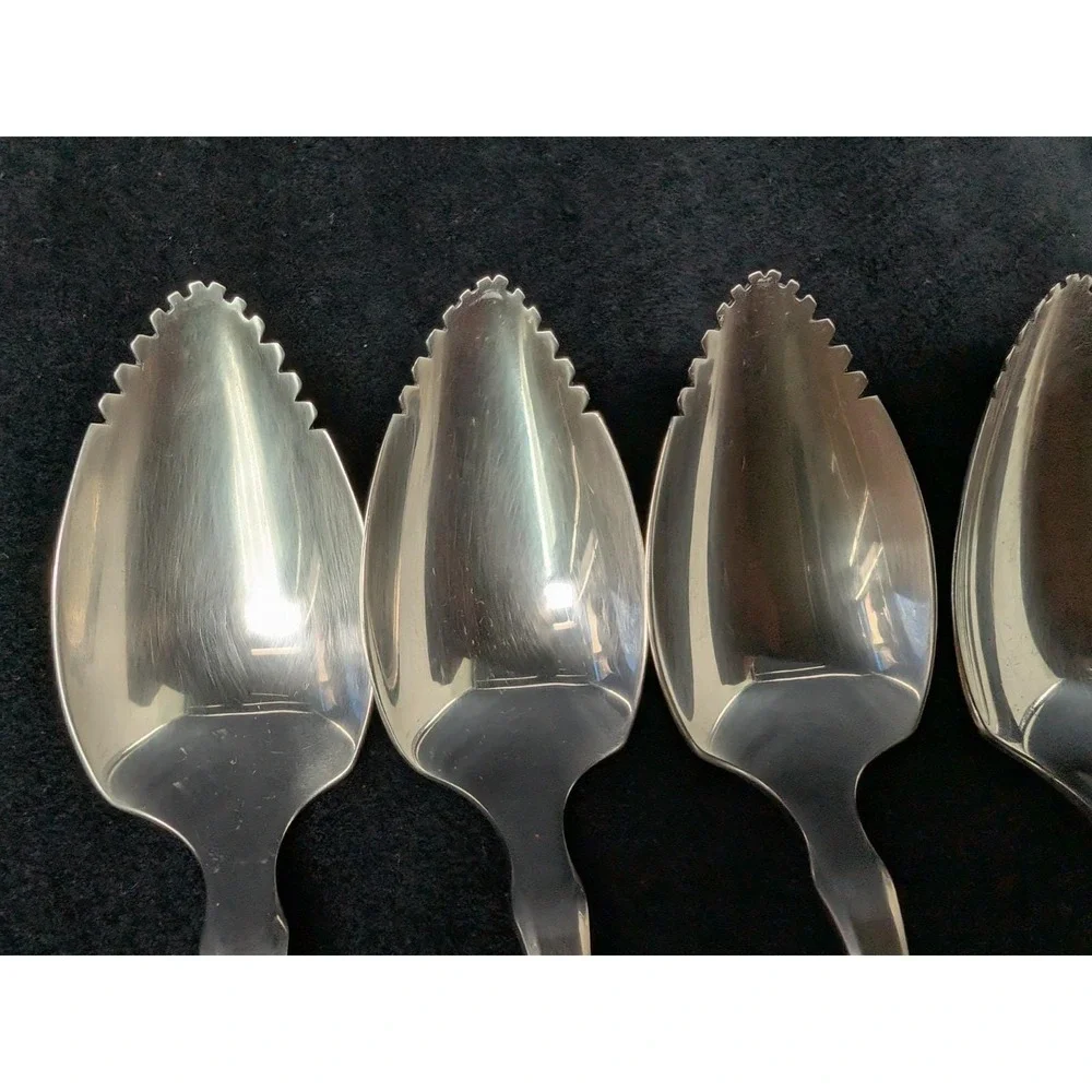 Oneida Community Paul Revere Grapefruit Spoons Stainless Flatware 5 7/8 Set of 7